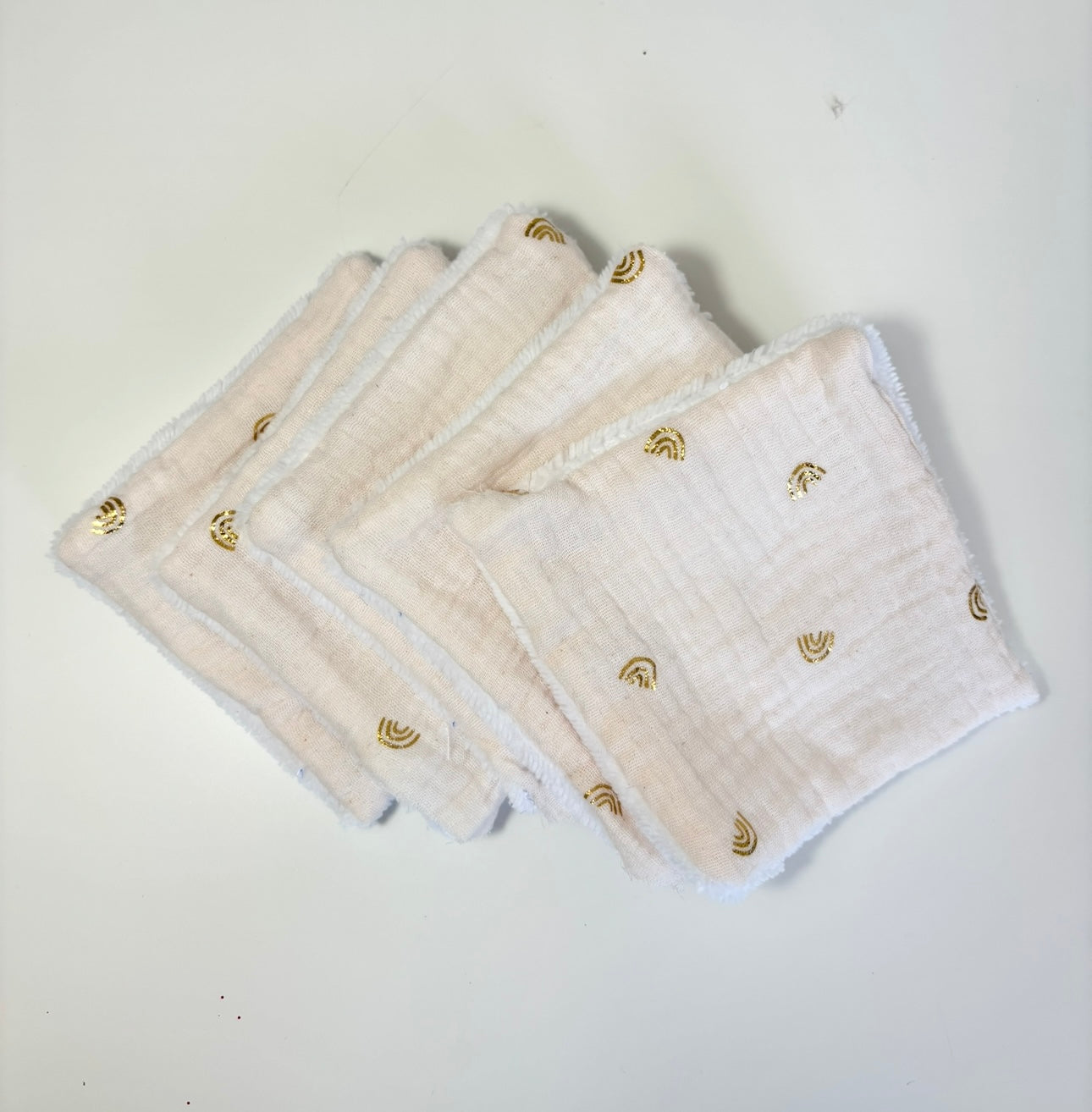 Ensemble : sa panière et ses 5 cotons