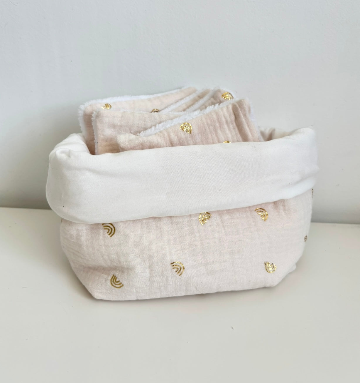 Ensemble : sa panière et ses 5 cotons