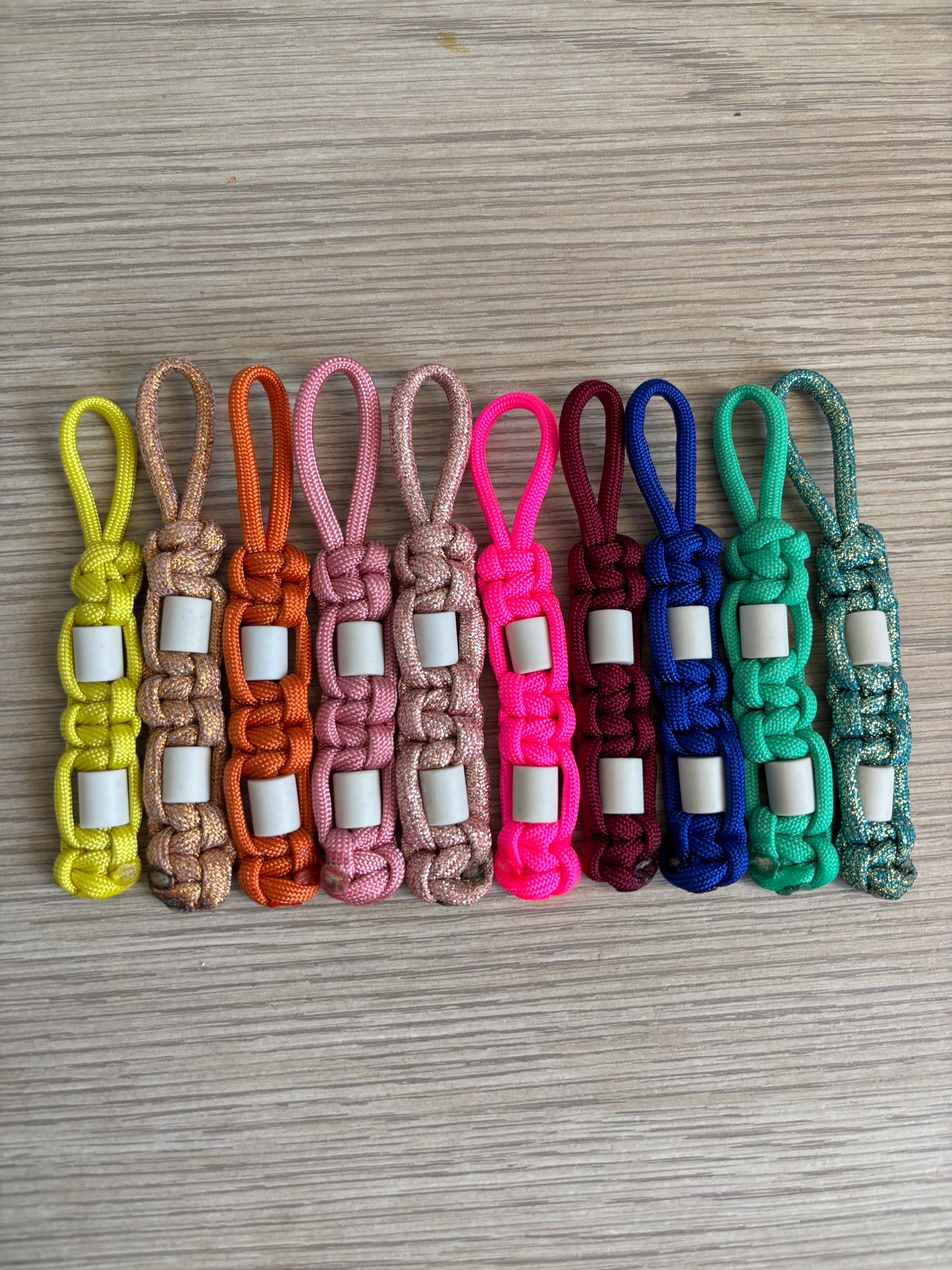 charms anti-tiques
