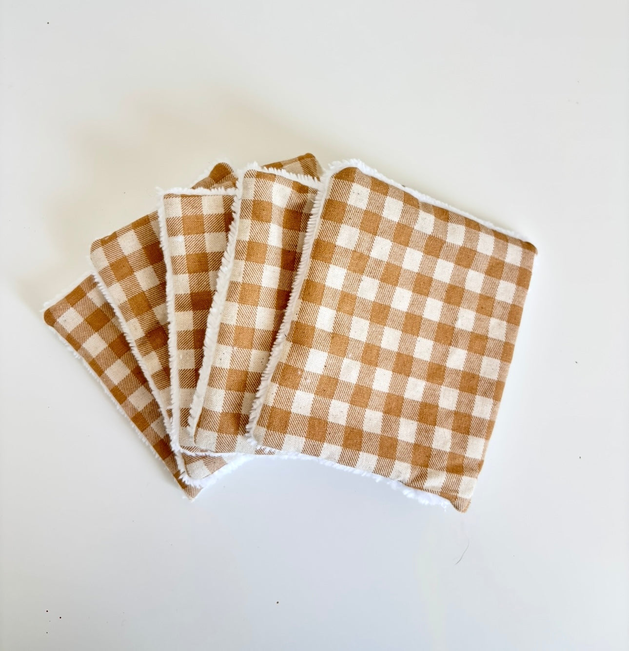 Ensemble : sa panière et ses 5 cotons