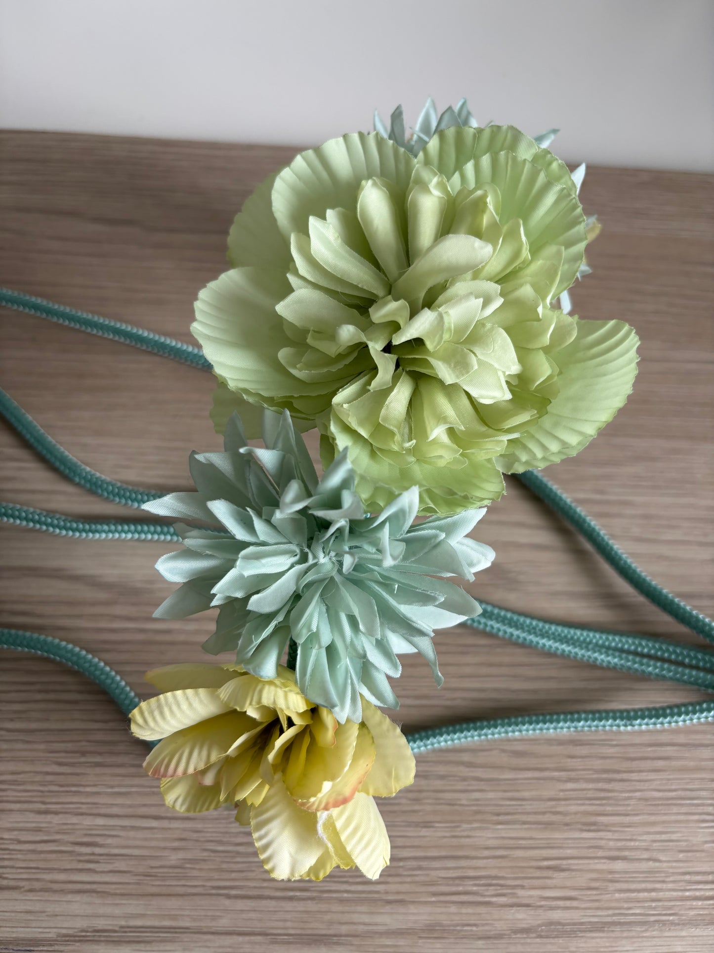 licol personnalisable | composition florale